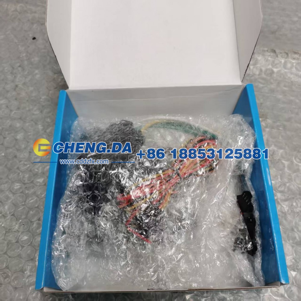 LS4ASE2E9TB328323-DWQ车载GPS定位追踪器 高品质