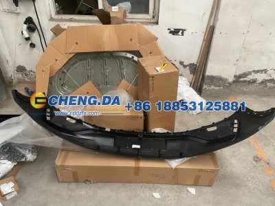 LGXCE4DB9P2021321,前保险杠本体,山东鼎赞飞行汽车制造有限公司