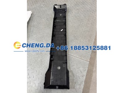 C00592579,前保下饰板,山东鼎赞飞行汽车制造有限公司