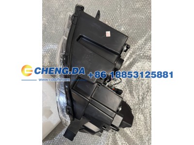LDP42A963R9000957,大灯,山东鼎赞飞行汽车制造有限公司
