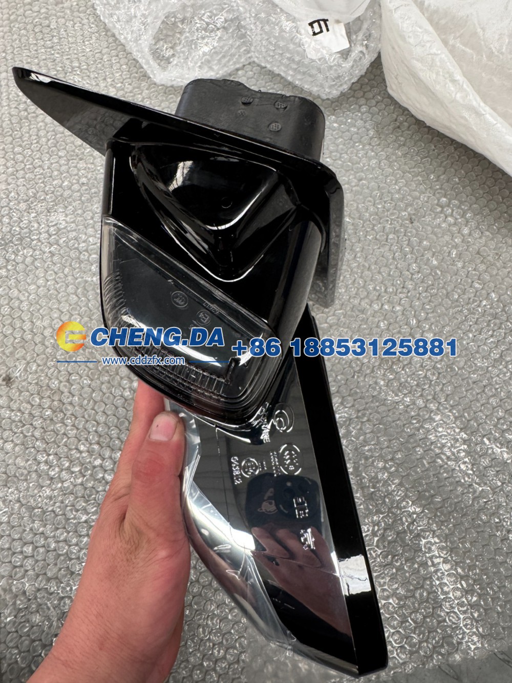 LNBRCFDK7JB236702,右后视镜 原厂,山东鼎赞飞行汽车制造有限公司