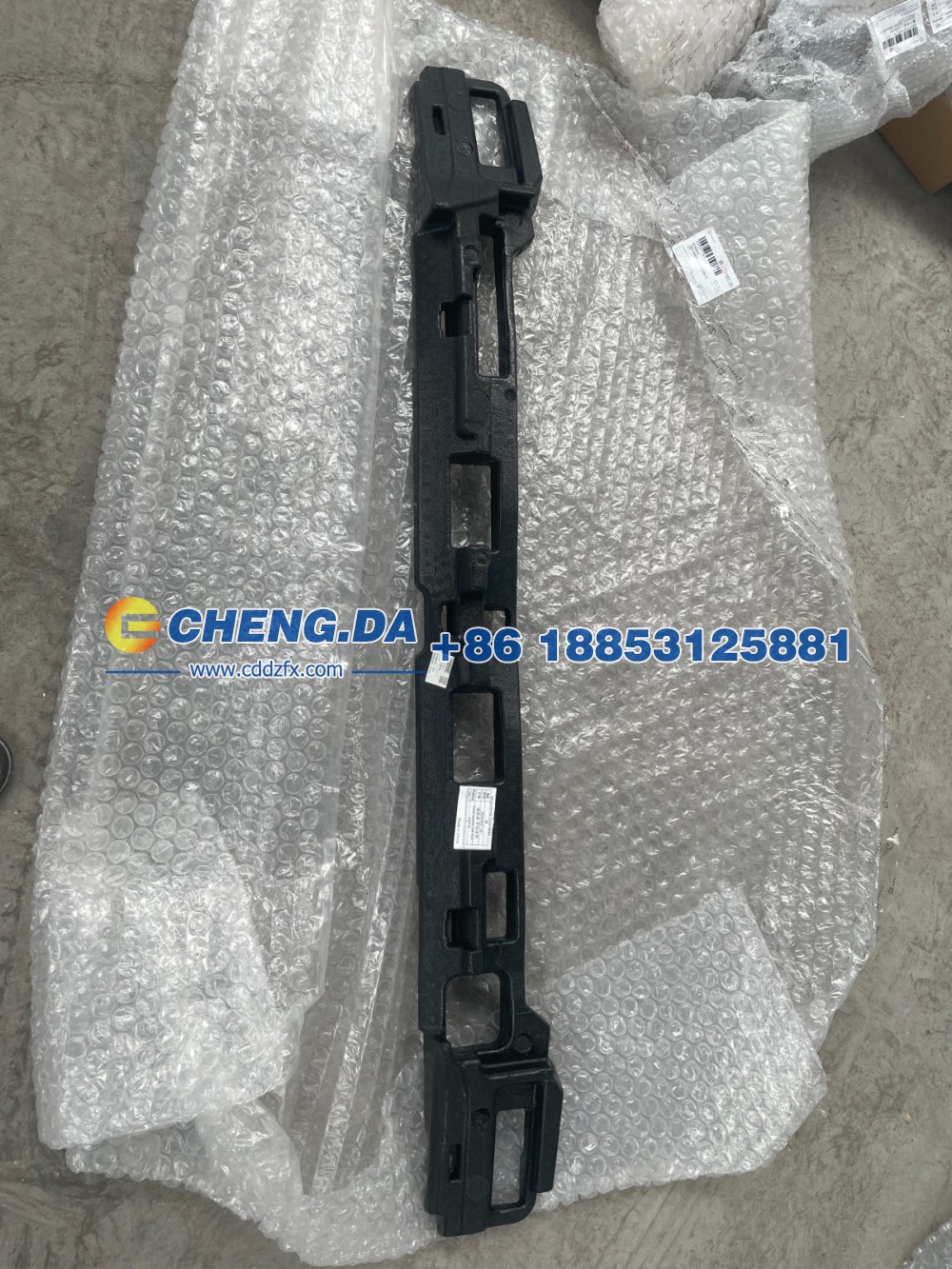 8890497387    减震器 带泡沫垫