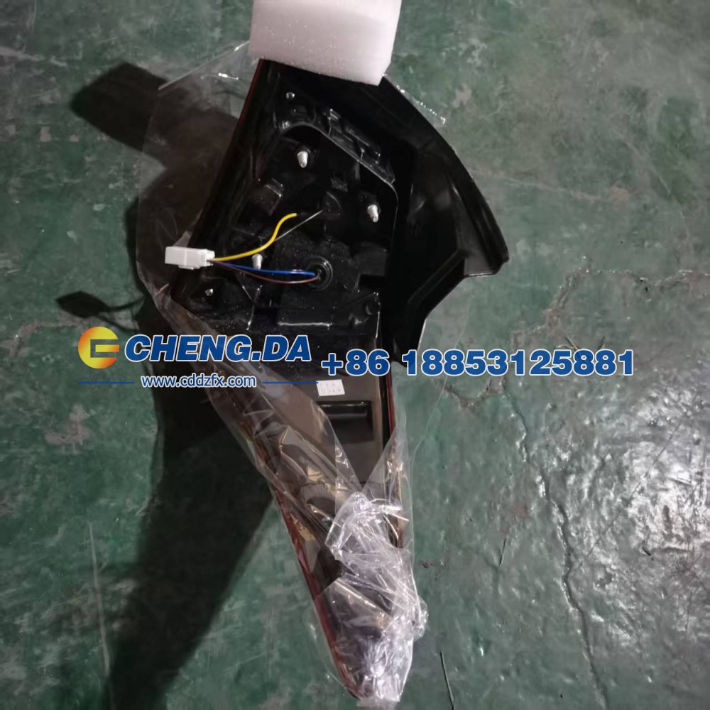 J60-4433010,尾灯 L 左,山东鼎赞飞行汽车制造有限公司