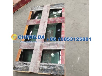 K1521015001A0,前风窗玻璃,山东鼎赞飞行汽车制造有限公司