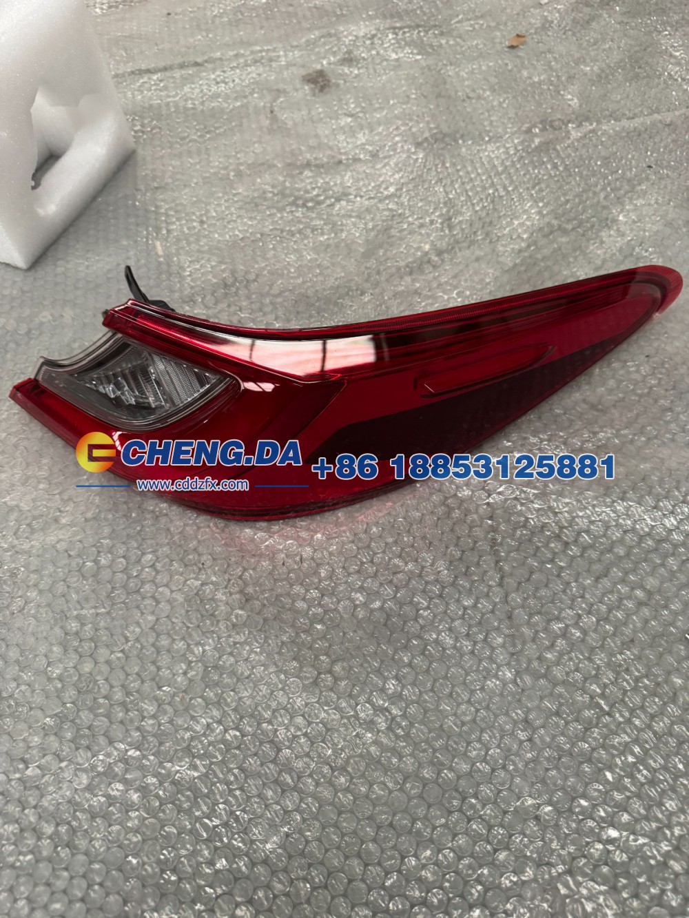 LVGBECK8RG006037右后大灯总成 副厂