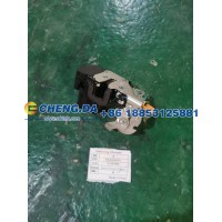 F08-6105020FL  车门锁块(R前)