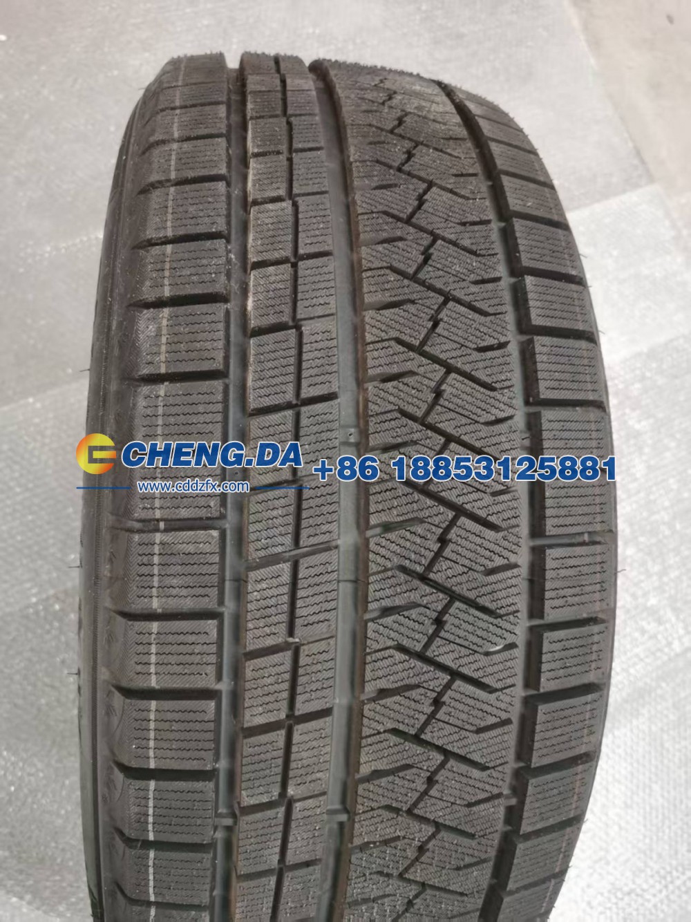 255-50R19,雪地胎,山东鼎赞飞行汽车制造有限公司