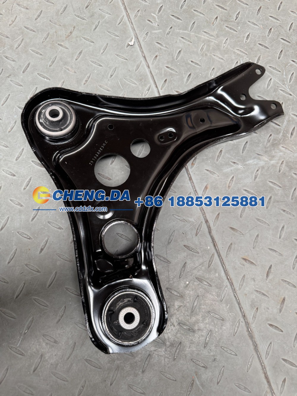 LFVVB9G39P5229495-ZJXKZB-Y组件下控制臂 右