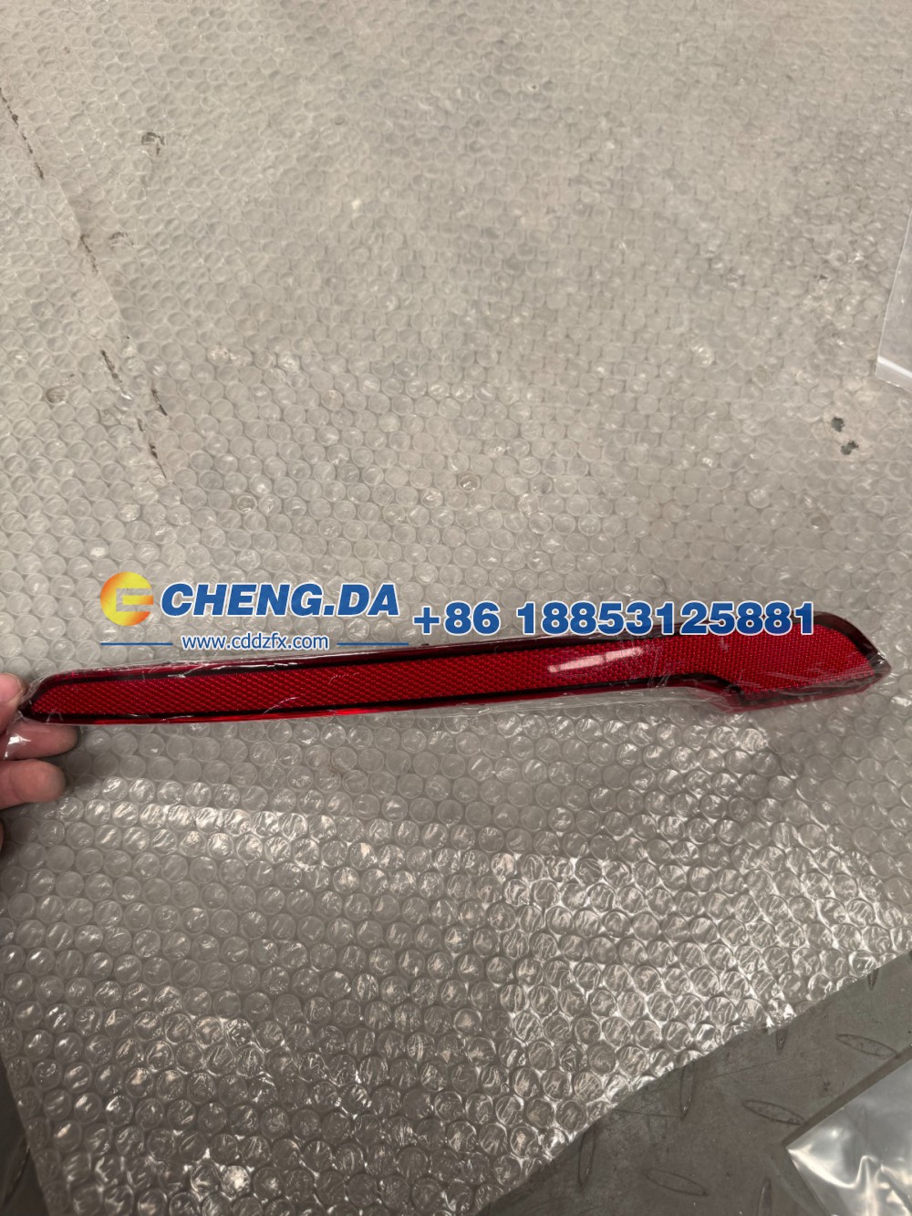 SA3HK-4116300后杠下装饰板灯 副厂