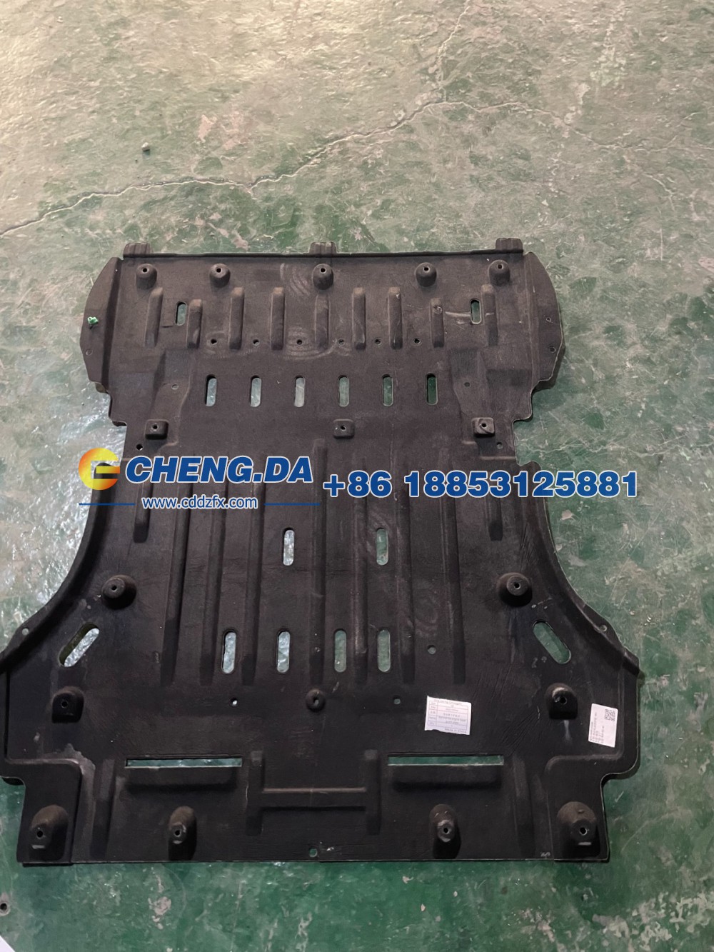 6608125088,发动机下护板后,山东鼎赞飞行汽车制造有限公司