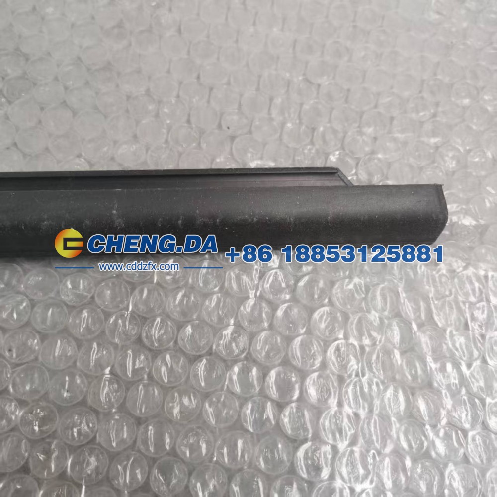 L11A837478,玻璃外档水(右前),山东鼎赞飞行汽车制造有限公司