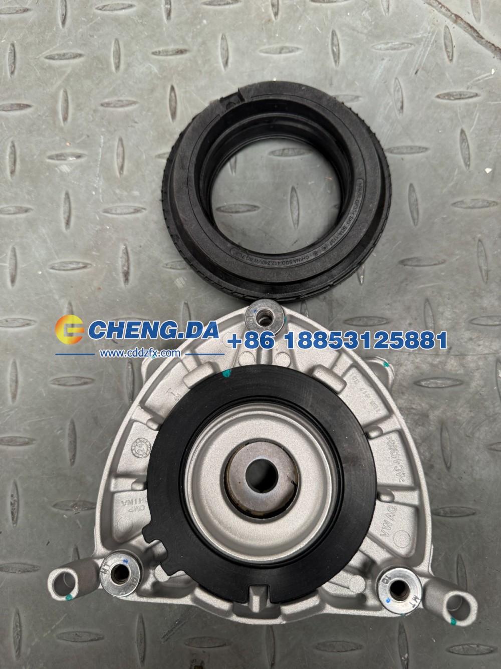 LFVVB9G39P5229495-QJZQZZ-Y前减震器支座 右