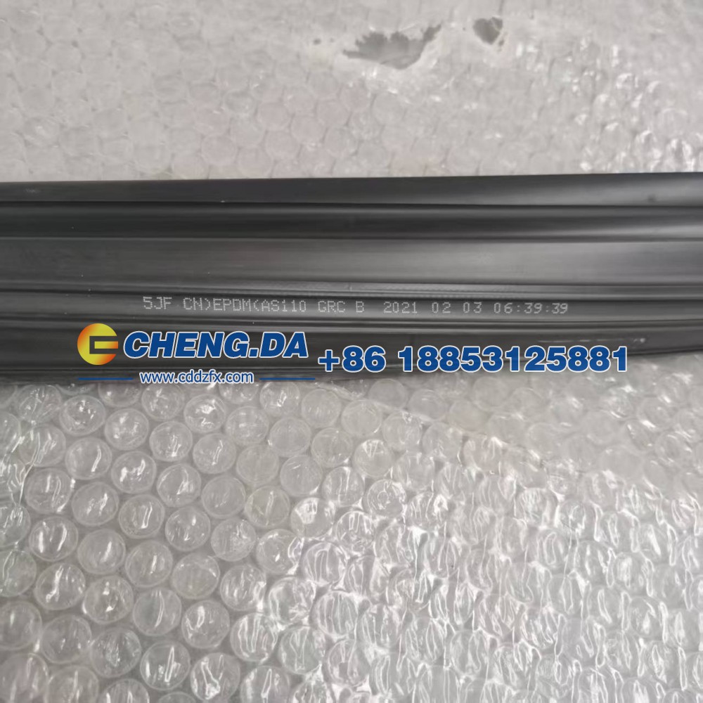 L11G837440A,玻璃泥槽(右前),山东鼎赞飞行汽车制造有限公司
