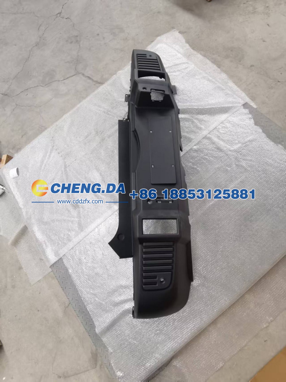 F26-2804501,后保险杠本体-4孔,山东鼎赞飞行汽车制造有限公司