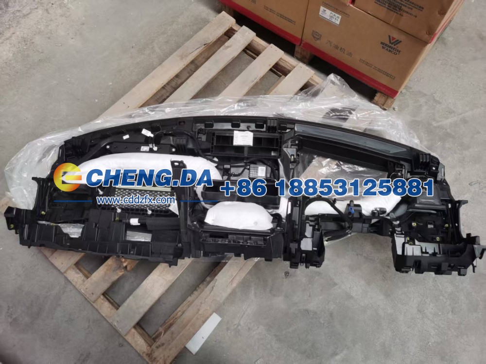 66082336430A1,仪表台,山东鼎赞飞行汽车制造有限公司