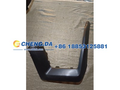 2803110P33Z0,前杠右中装饰件,山东鼎赞飞行汽车制造有限公司