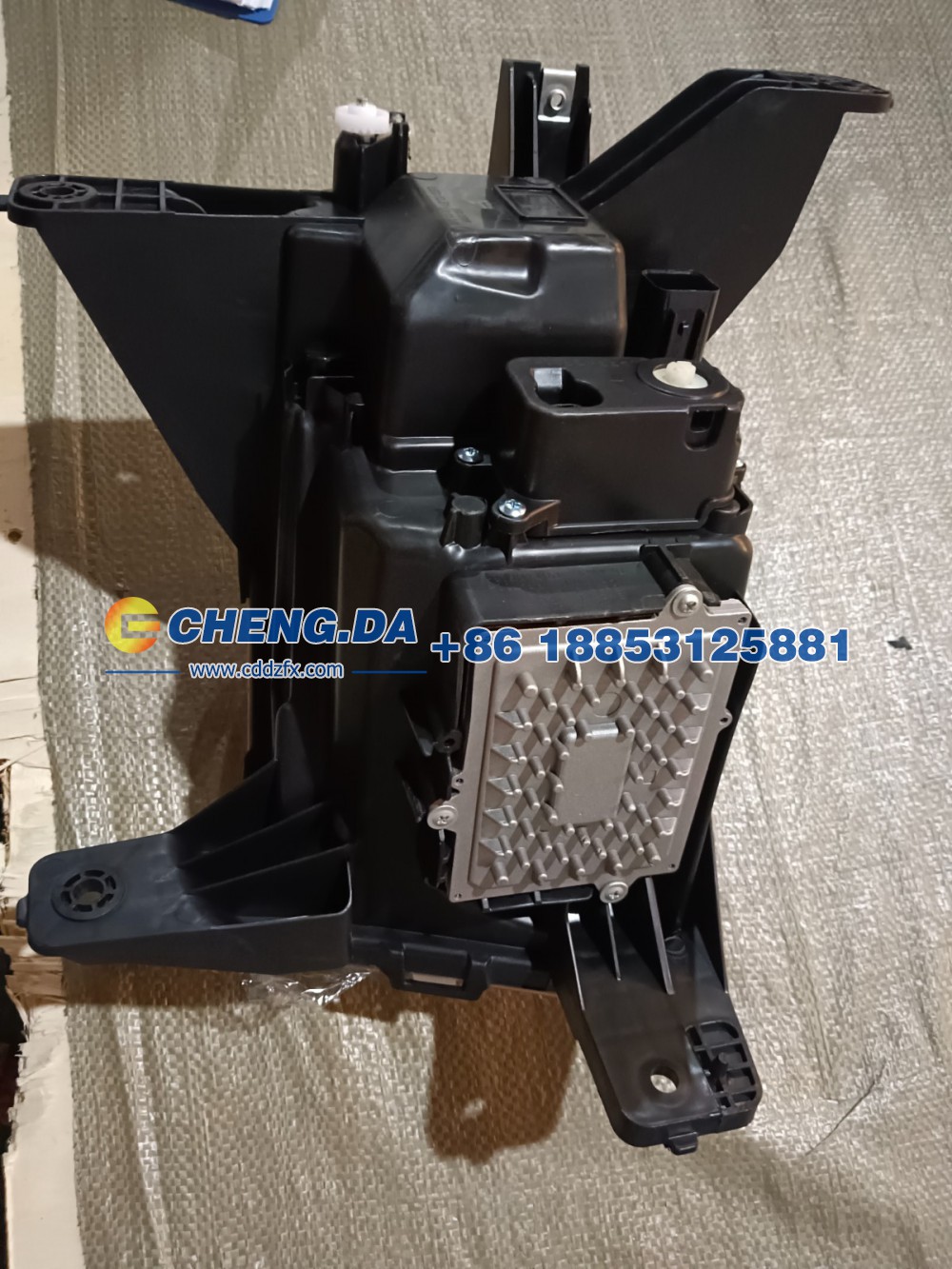 4121100P33Z0,大灯左,山东鼎赞飞行汽车制造有限公司