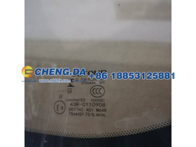 F08-5206010BE,前风挡玻璃带雨感座,山东鼎赞飞行汽车制造有限公司