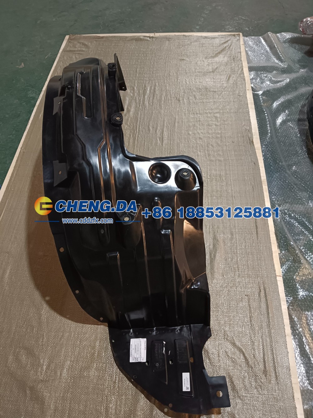 5512200P33A0,叶子板内衬右前,山东鼎赞飞行汽车制造有限公司
