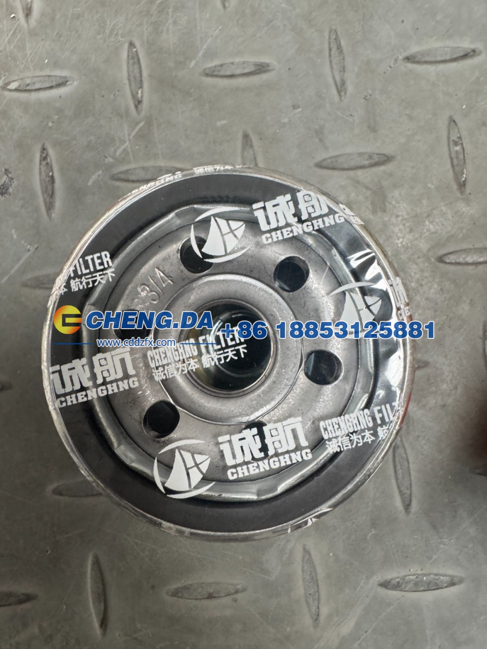 LFWA22162S6P00135,面包车机油滤芯 副厂,山东鼎赞飞行汽车制造有限公司