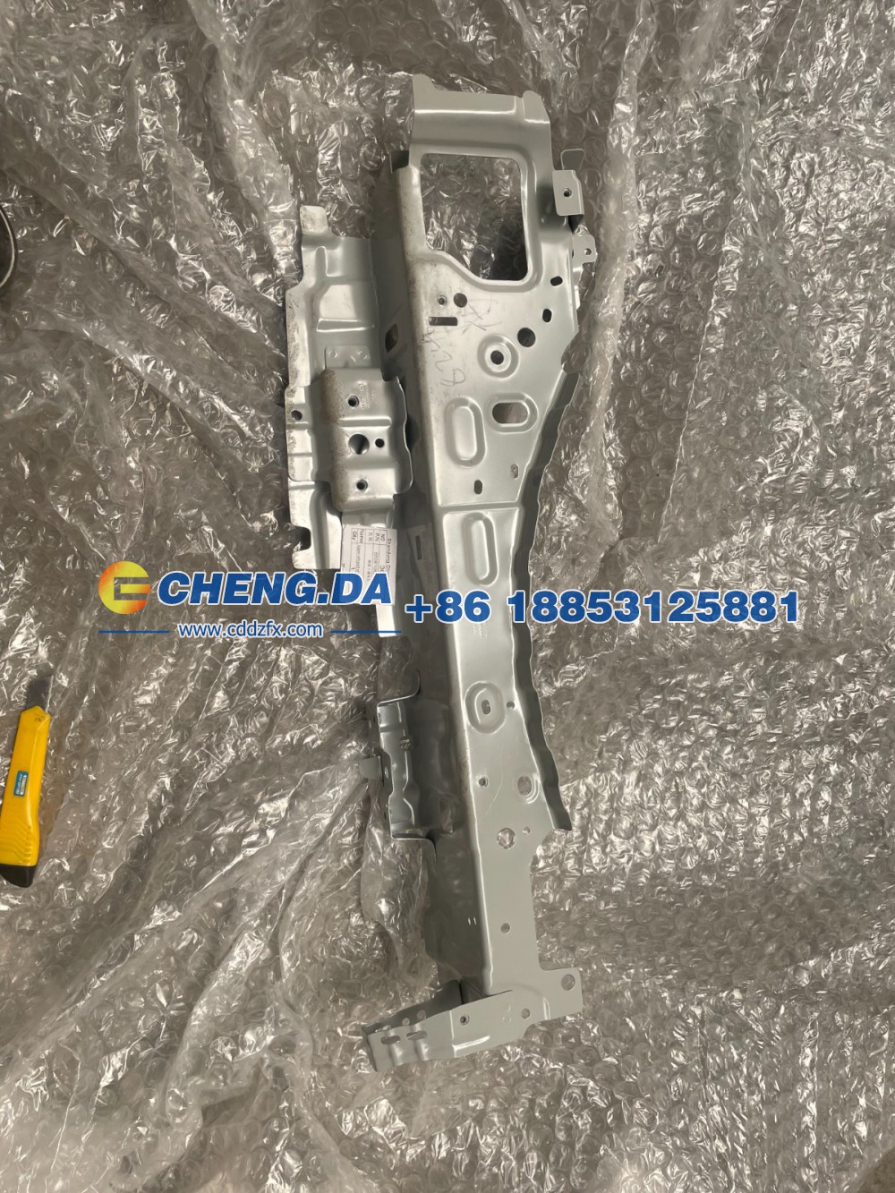 6608198241C15,侧梁上部外左,山东鼎赞飞行汽车制造有限公司