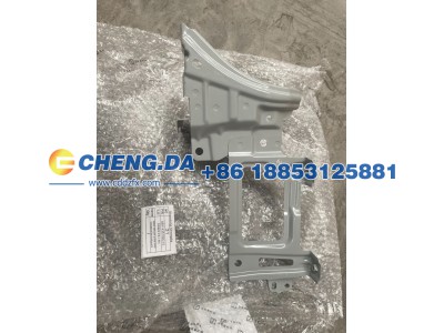 8891436199C15,挡泥板前支架上部左,山东鼎赞飞行汽车制造有限公司