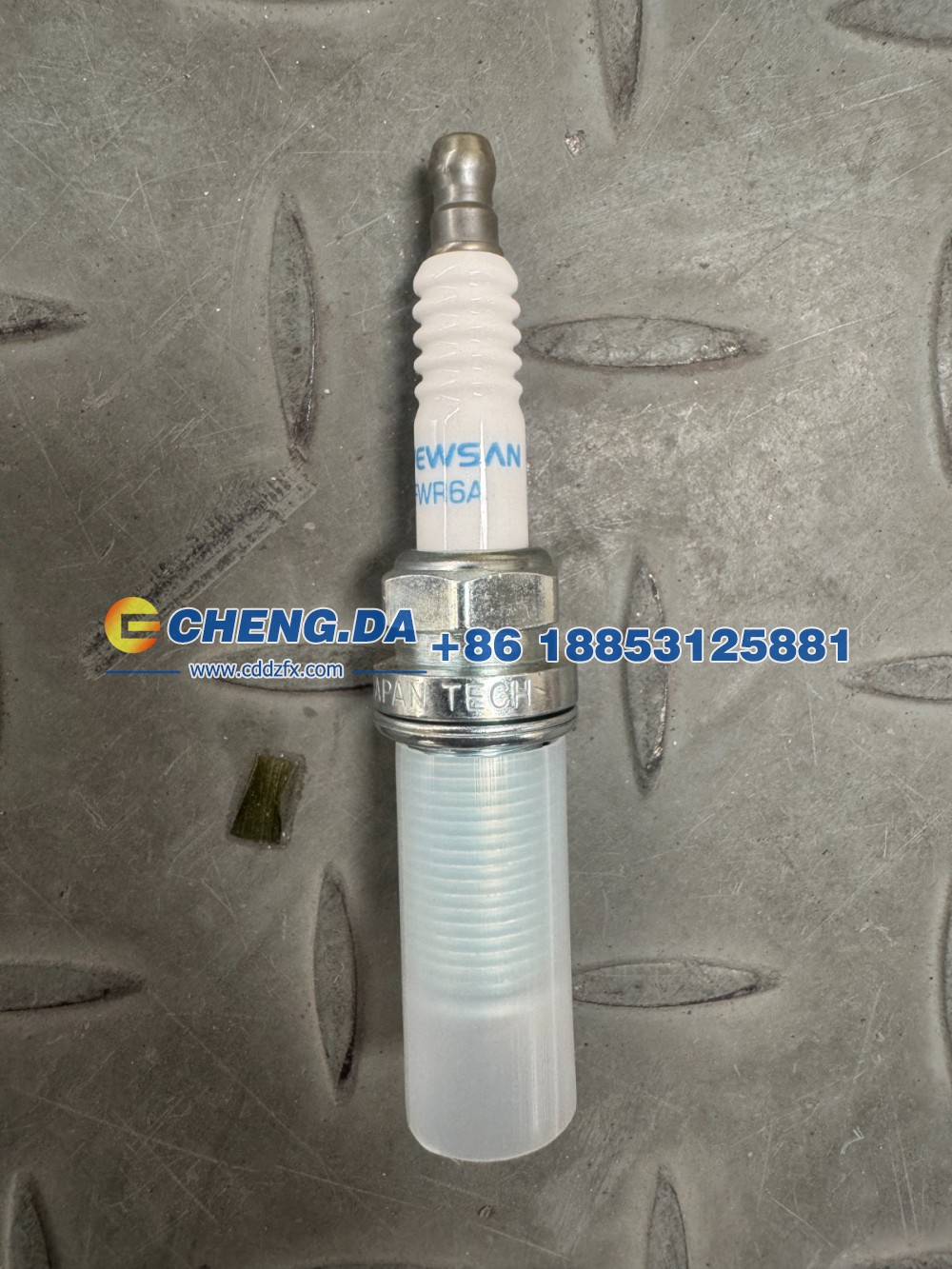 LFWA22162S6P00135,面包车火花塞 副厂,山东鼎赞飞行汽车制造有限公司