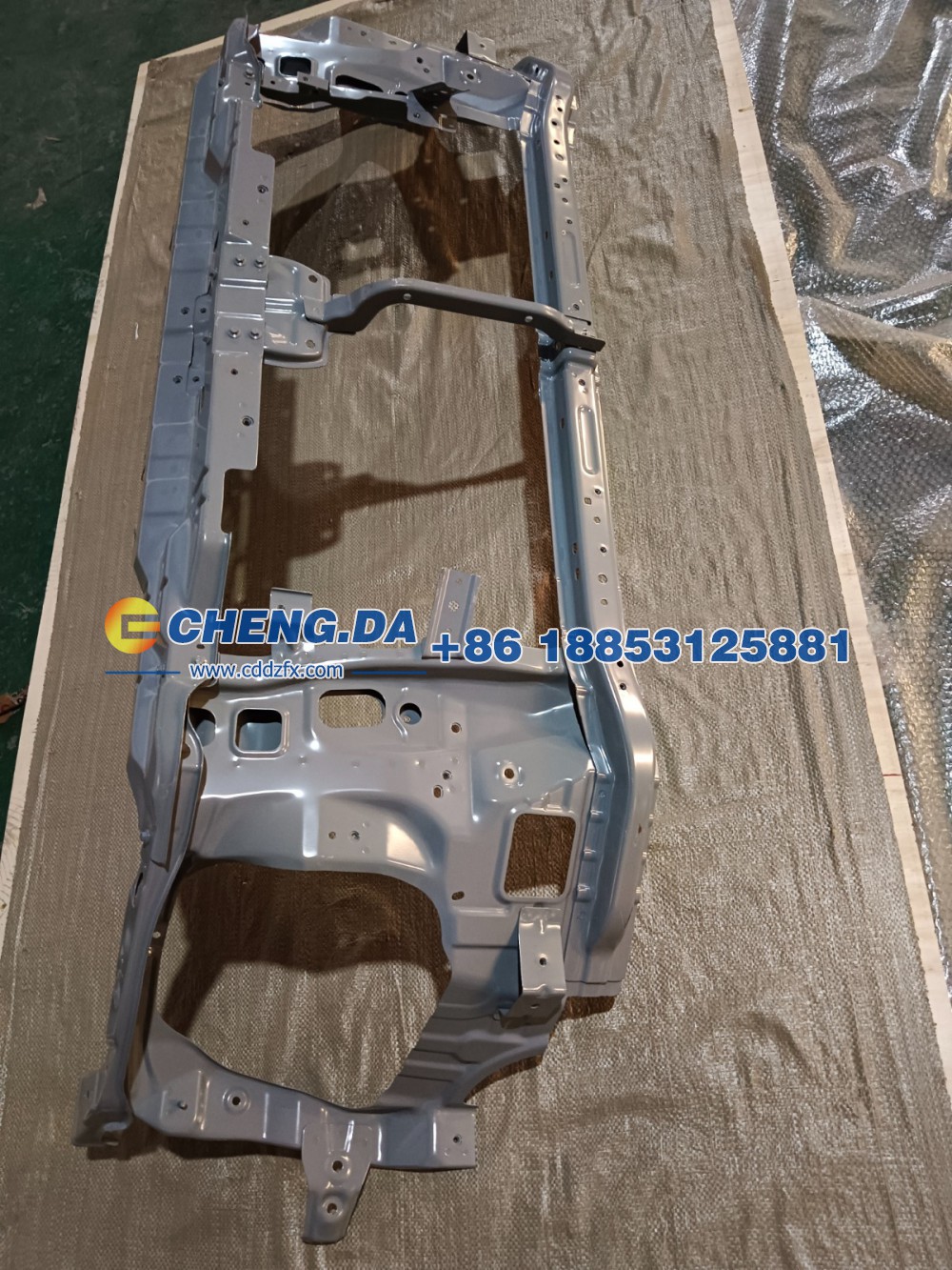 8401500P33H2,水箱框架发动机舱前部,山东鼎赞飞行汽车制造有限公司