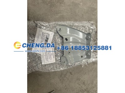 8892144850C15,挡泥板前支架下部左,山东鼎赞飞行汽车制造有限公司