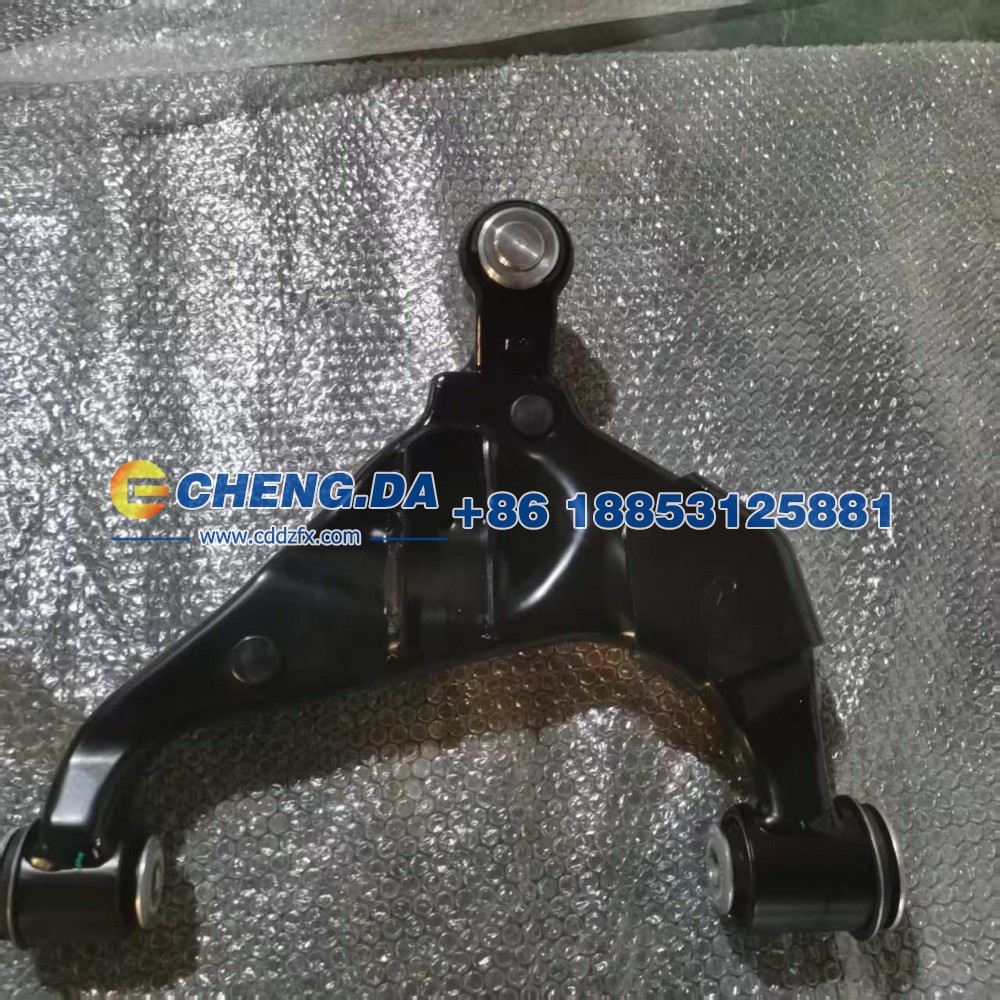 2904400P3010,前下摆臂 右,山东鼎赞飞行汽车制造有限公司