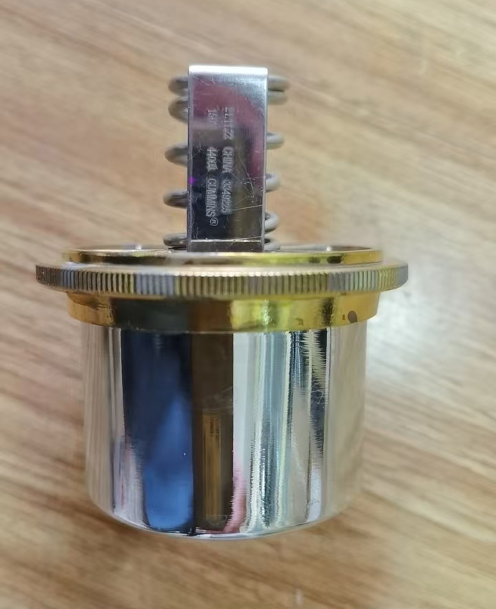 3349225康明斯QSK60/QSB4.5节温器芯/3349225