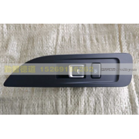 H679300000037 右玻璃升降器开关北京重卡