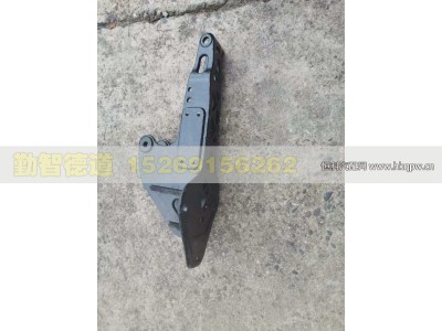 H4502B01012A0,驾驶室右后悬置,山东勤智德道汽车销售有限公司