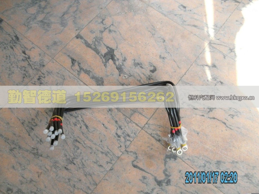 供油管(燃油箱至粗滤器)