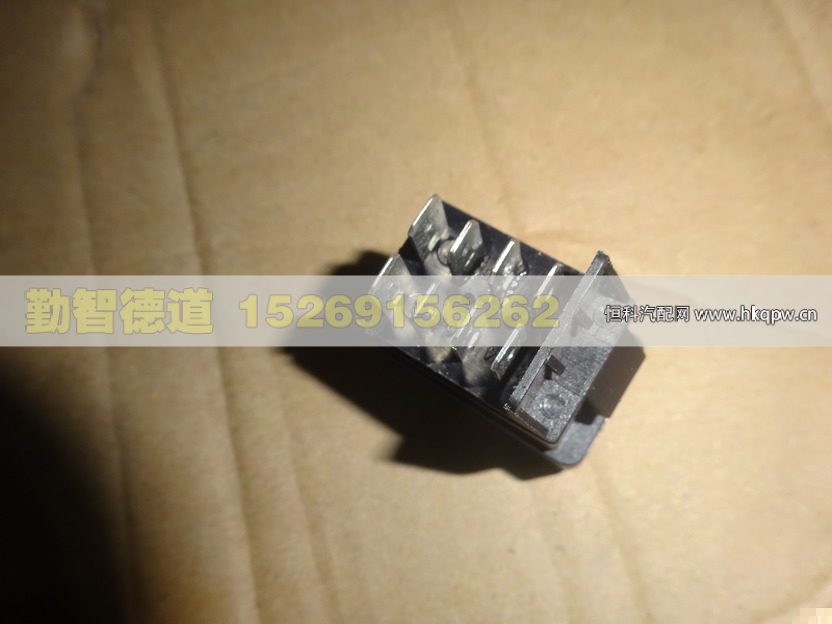 1B24937350008,,山東勤智德道汽車銷售有限公司