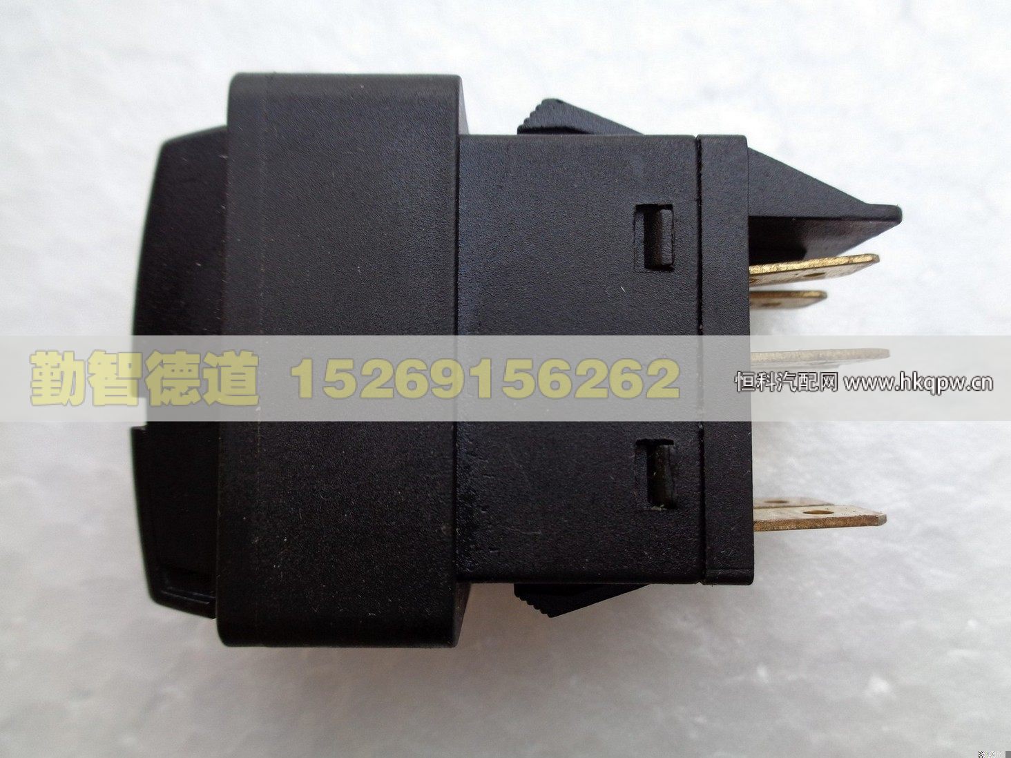 1B24937300095,,山東勤智德道汽車銷售有限公司