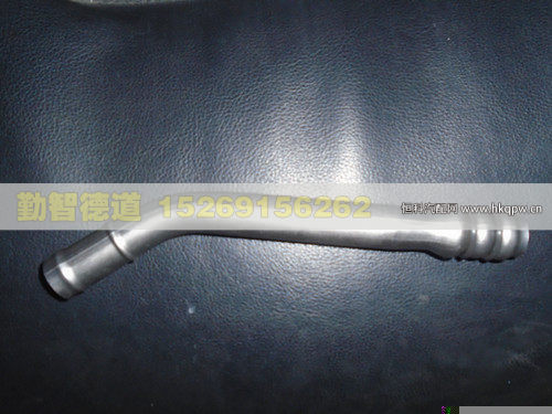 增压器机油回油管