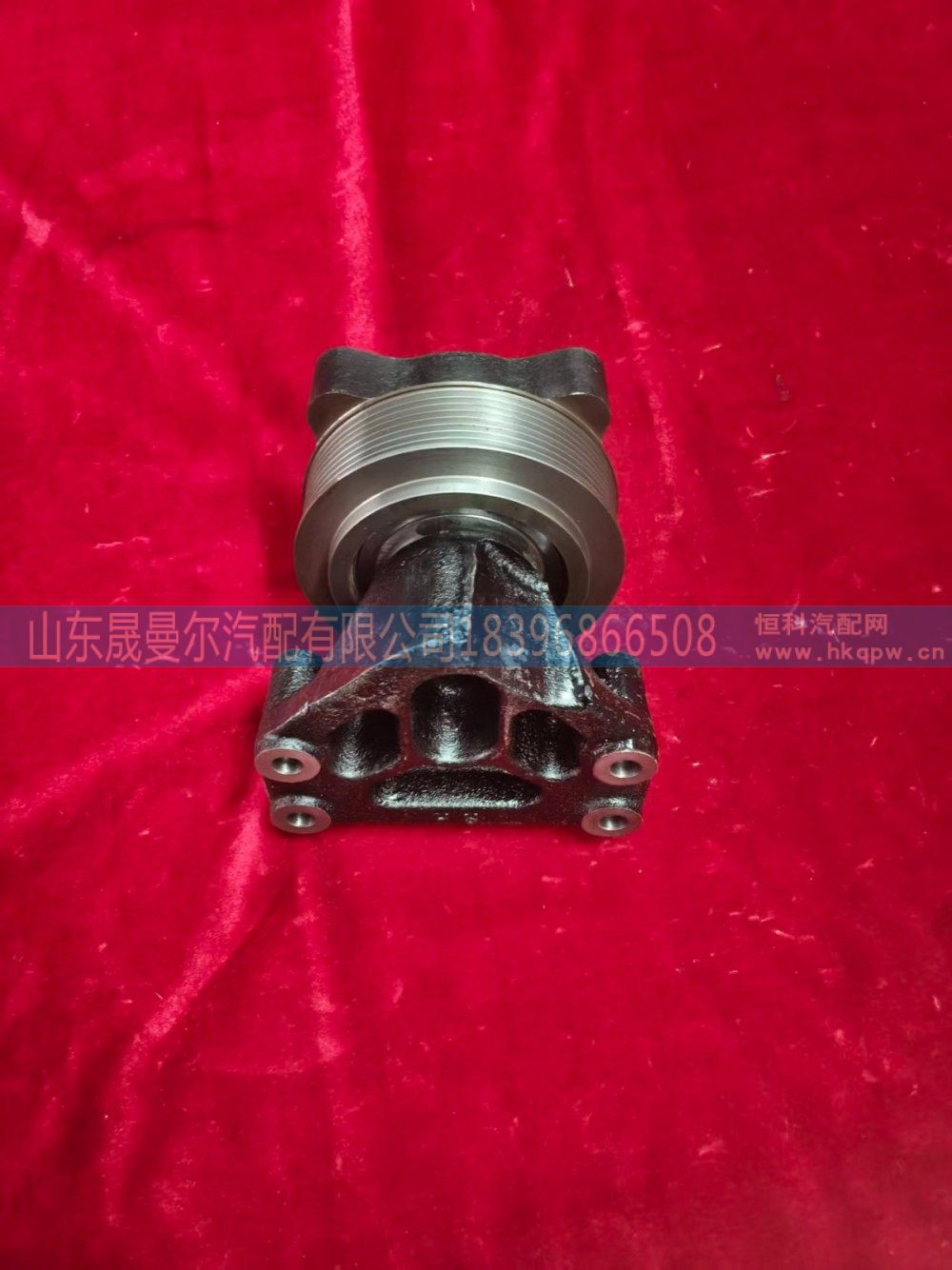 ,S00003980+05适用于上汽红岩杰狮上柴系列发动机风扇轴承座风扇托架,济南晟曼尔汽配有限公司