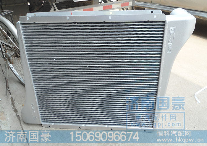 WG9725530020,中冷器,济南鼎立兴丞汽车配件有限公司