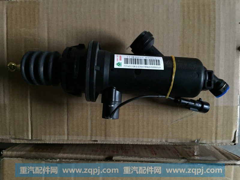 711W30715-6152	离合器总泵   (T5G)