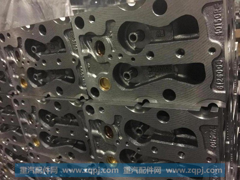 161560040068中国重汽杭发节能3欧2EVB气缸盖