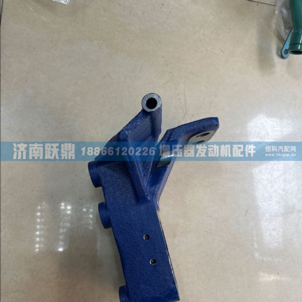 1006142446    1001064387,,济南跃鼎汽车配件有限公司