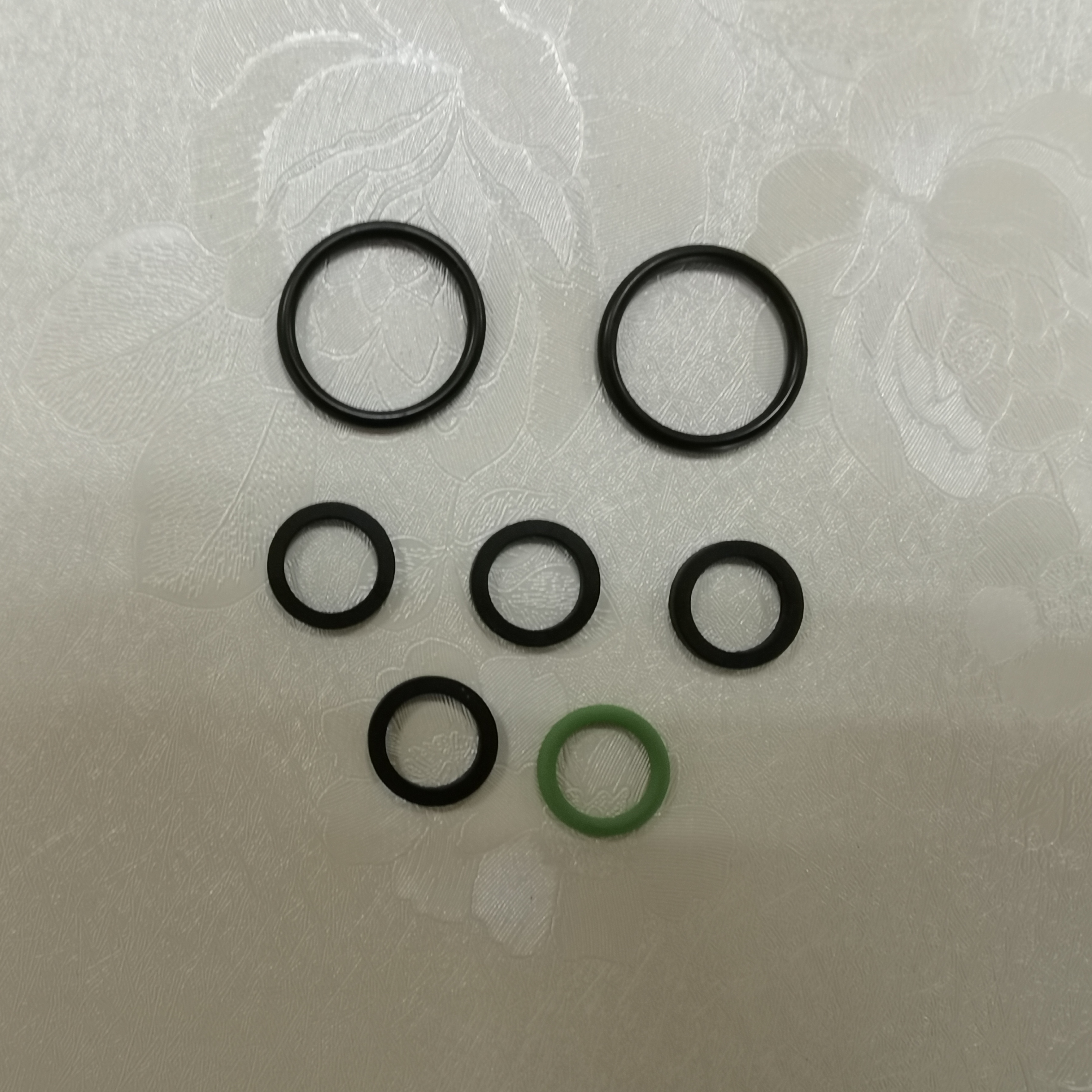 Y9653951014,,智瀚贸泽国际贸易（济南）有限公司