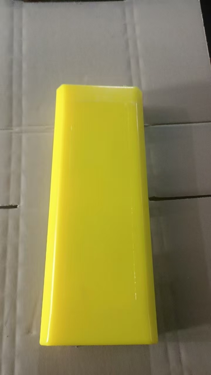 2102698,,智瀚贸泽国际贸易（济南）有限公司