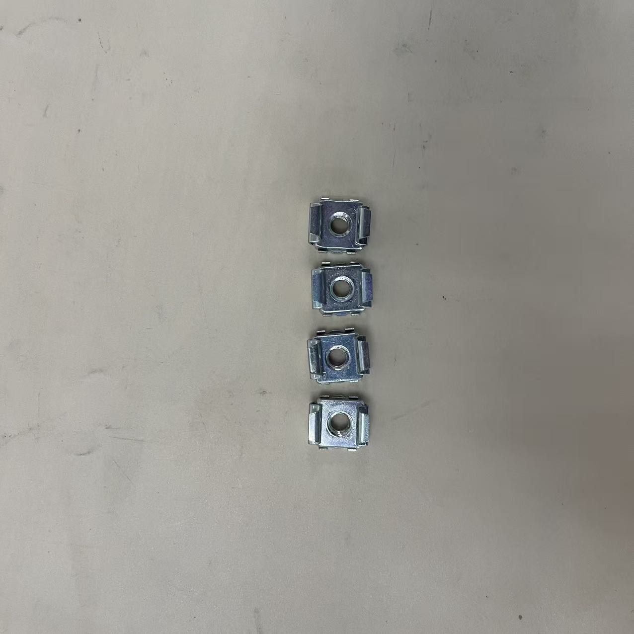 2117325,,智瀚贸泽国际贸易（济南）有限公司