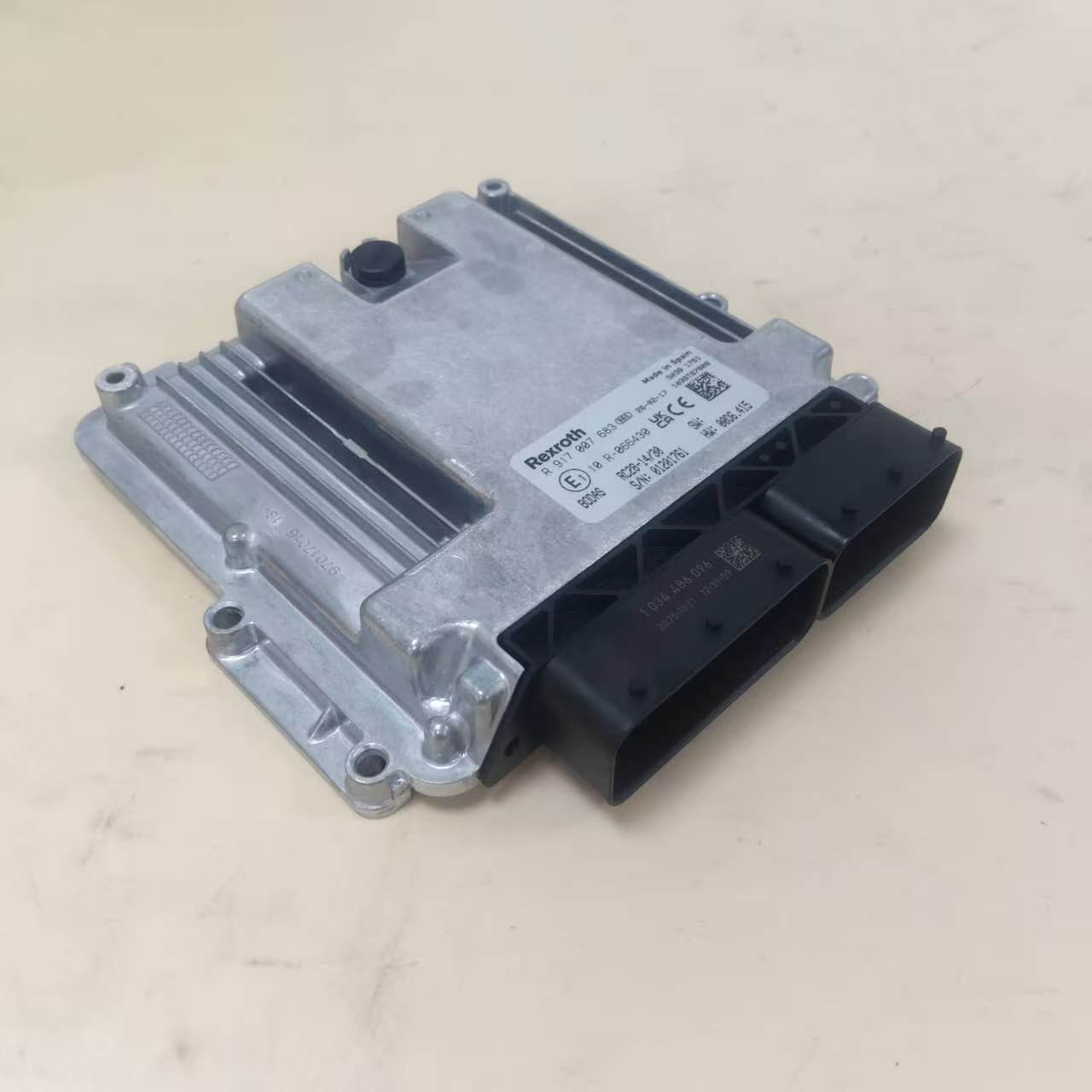 R917007683,,智瀚贸泽国际贸易（济南）有限公司