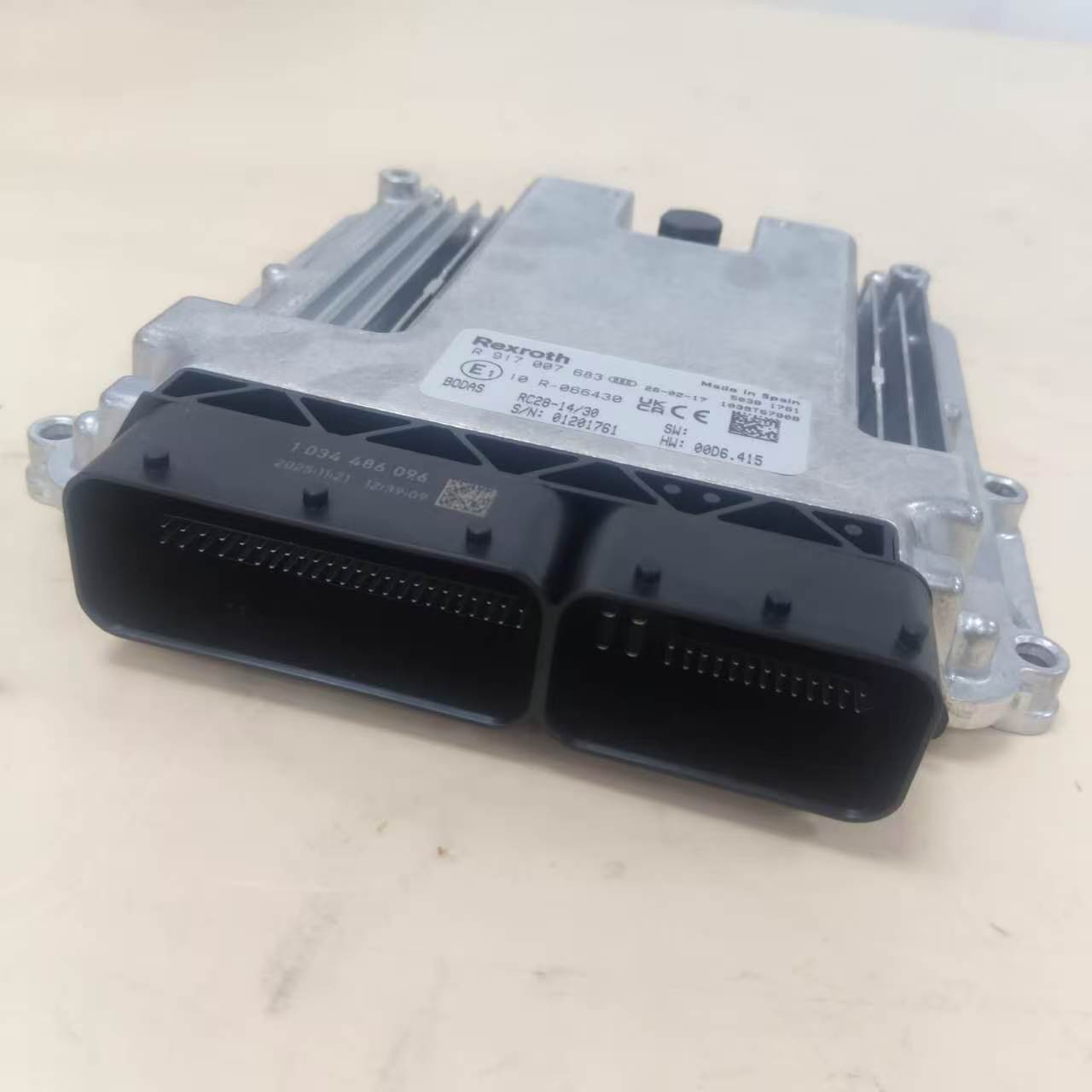 R917007683,,智瀚贸泽国际贸易（济南）有限公司
