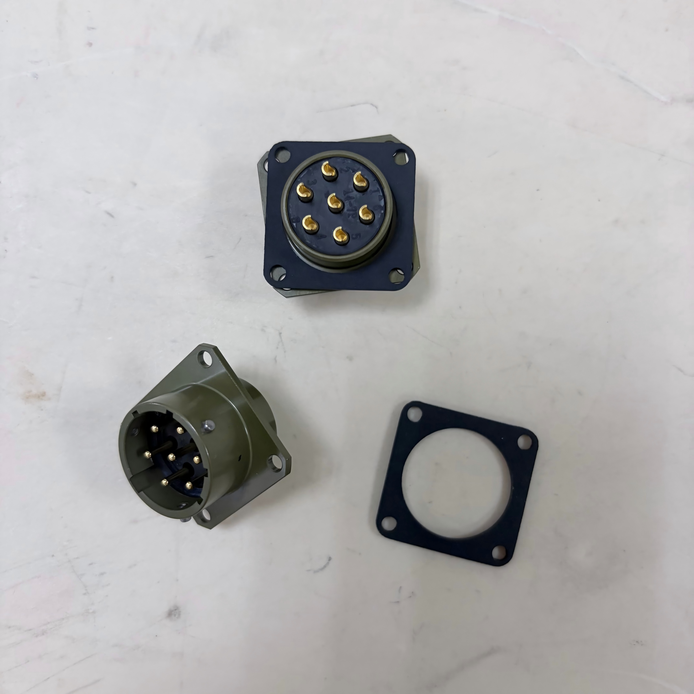 7针正卡座,,智瀚贸泽国际贸易（济南）有限公司