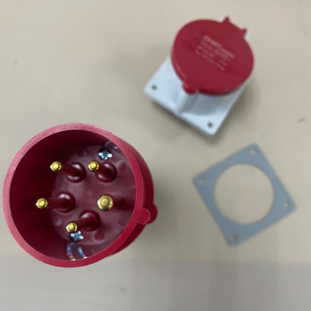 3515014221,加热电器箱插头 3515014221 副厂 单重0.2kg,智瀚贸泽国际贸易（济南）有限公司
