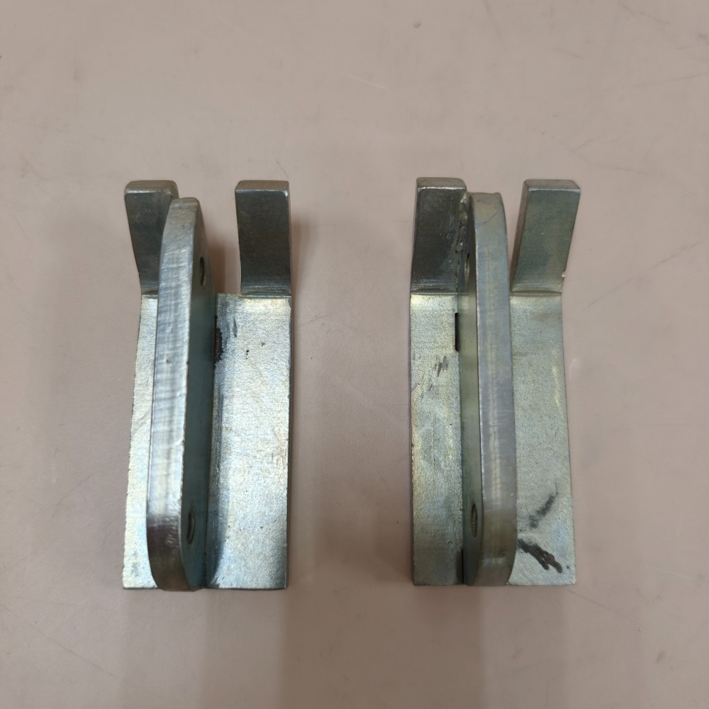 2348713   金属板    单重：0.3kg/2348713